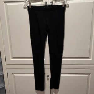 BCBGMAXAZRIA BLACK STRETCH KNIT LEGGINGS WITH RIBBED SIDES